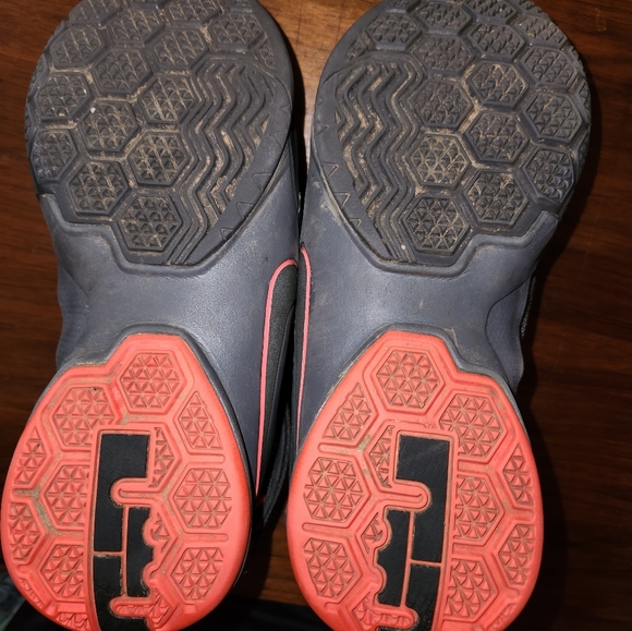 Nike Lebron James Soldier 9 size7Y - Picture 8 of 8